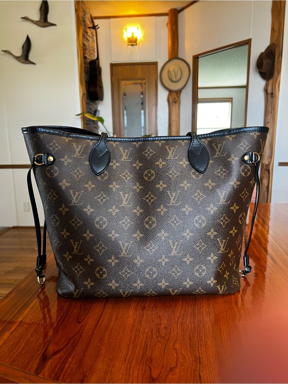 Louis Vuitton My World Tour Neverfull MM